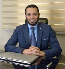 د. أحمد الساداتي